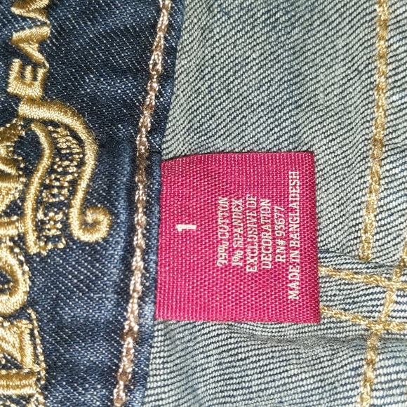 ⭐3/$10⭐AZJeanCo Stretch Denim Shorts - Picture 4 of 5